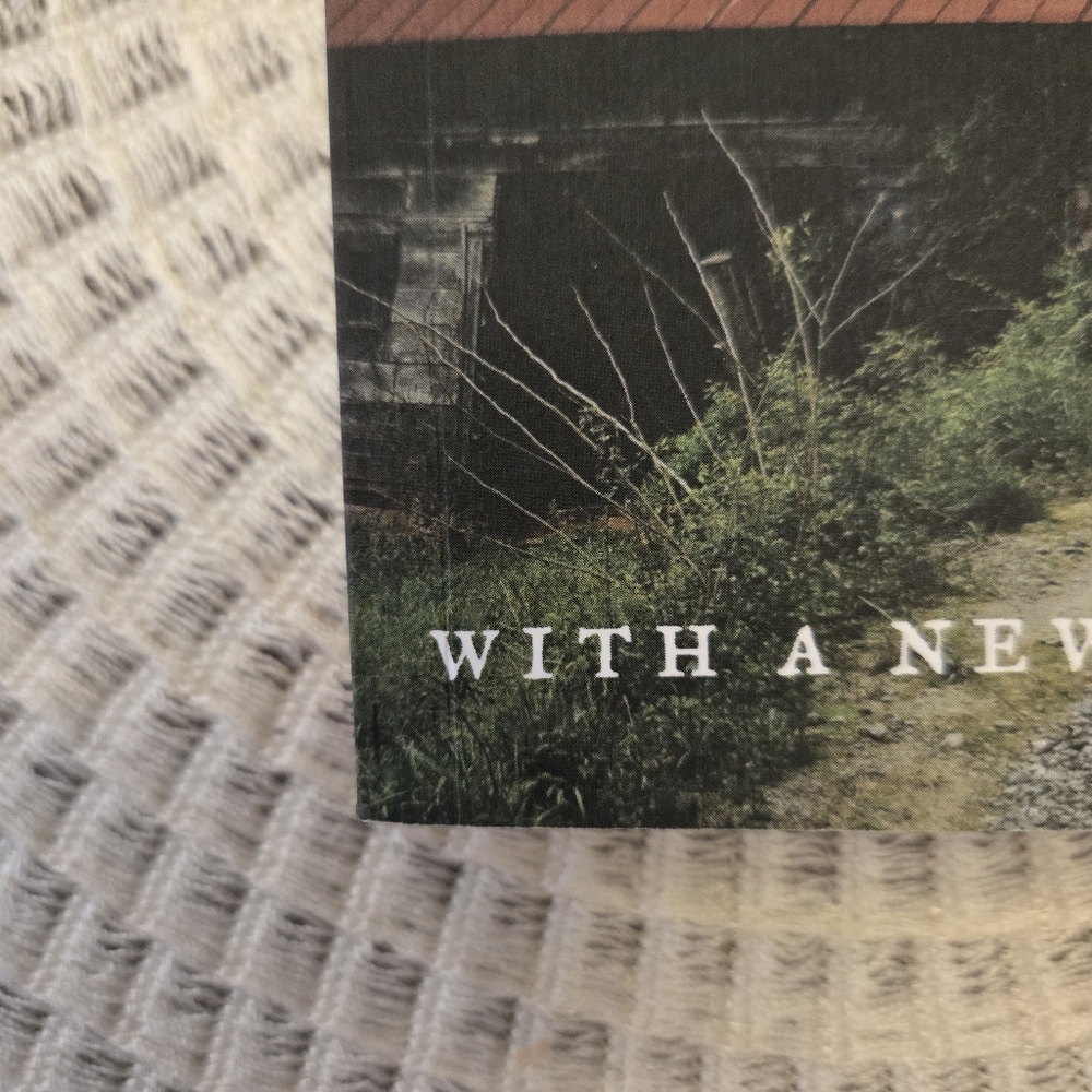 Hillbilly Elegy Book - A Memoir about JD Vance - Picture 7 of 10